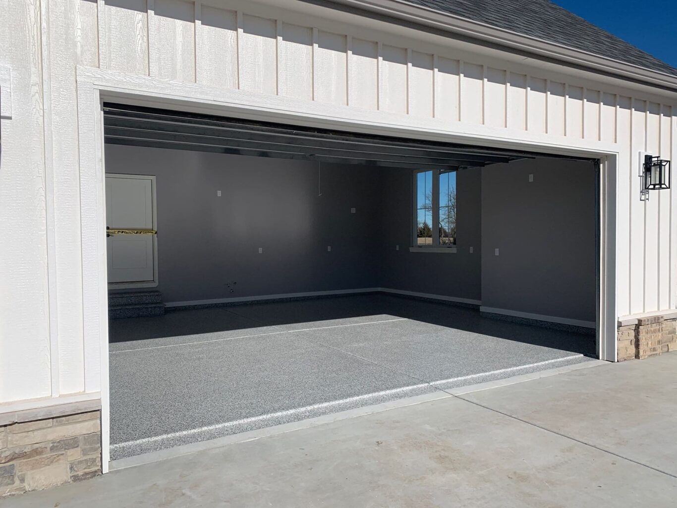 derby-garage-warehouse-floor-coating-down-net_http20250908-199-67bv1w